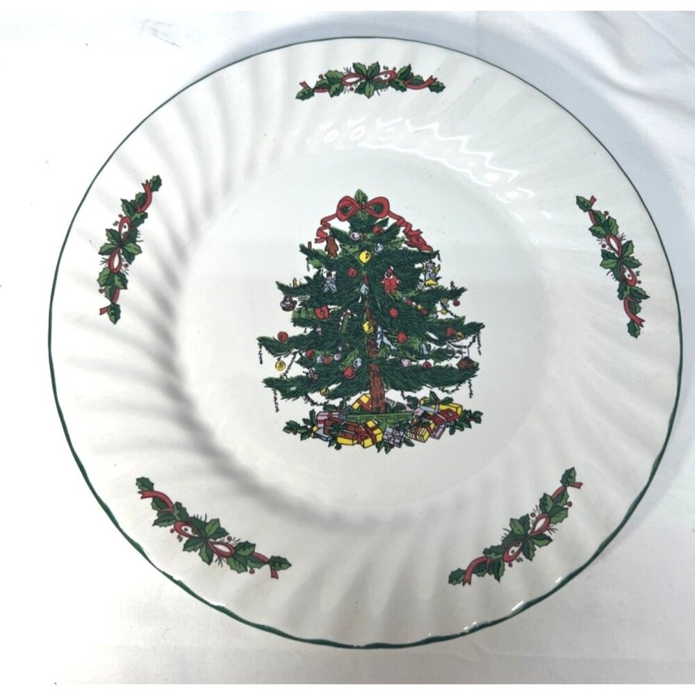 Christmas Village Ceramic Christmas Tree Dinner Plate